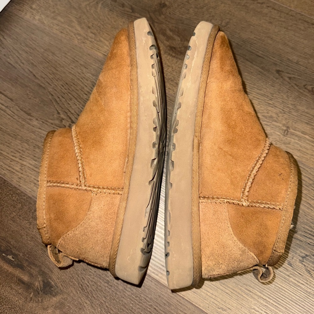 uggs ultra mini chestnut color